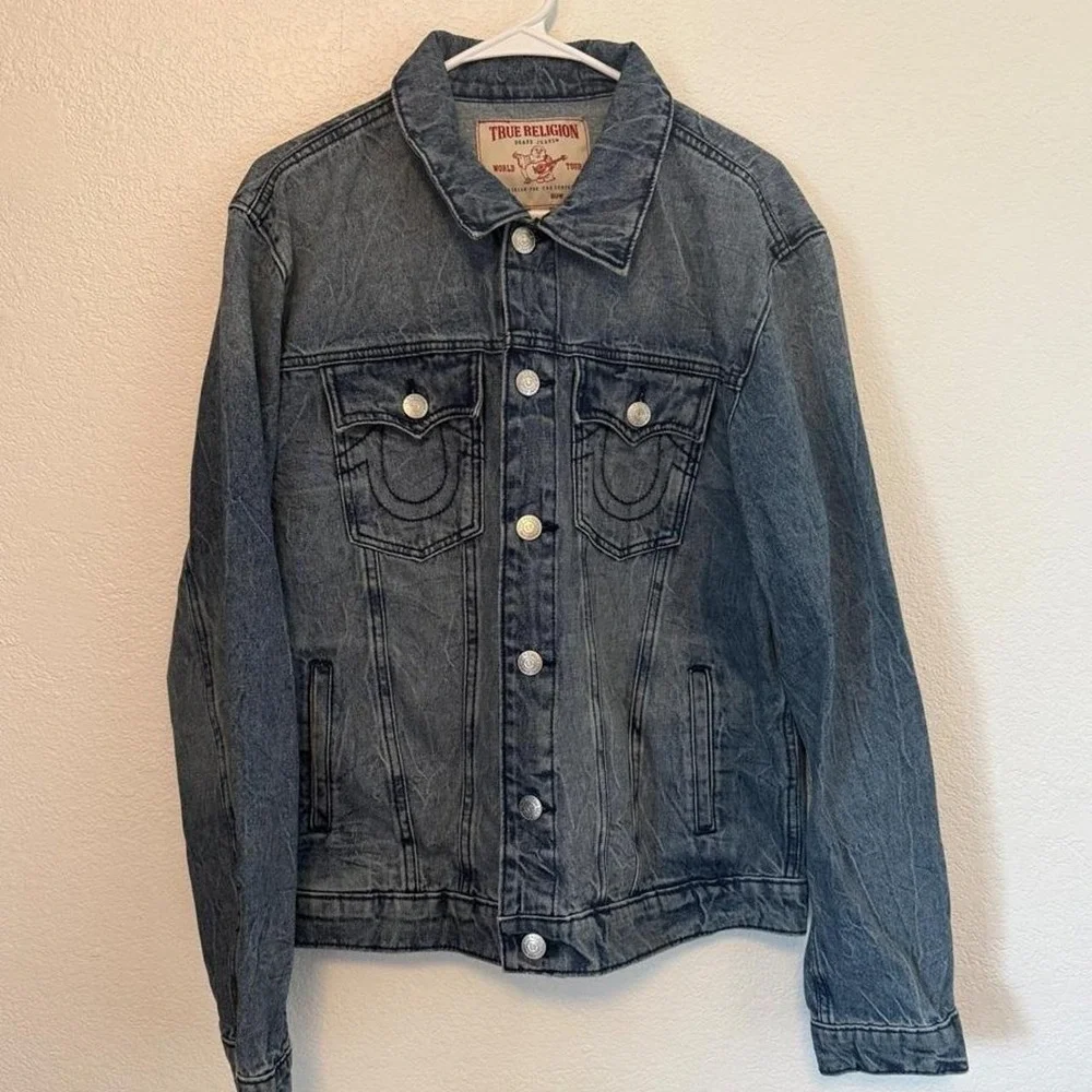 True Religion Jesse SN Trucker Jacket Mens Large Blue Acid Wash Denim 60802-00